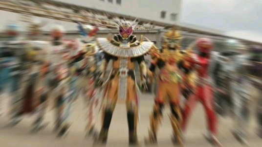 假面骑士